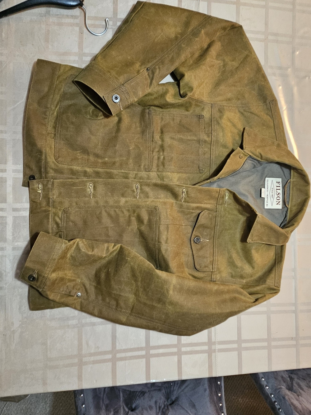 Filson Short Line Wax Cruiser Jacket In Tan Size L